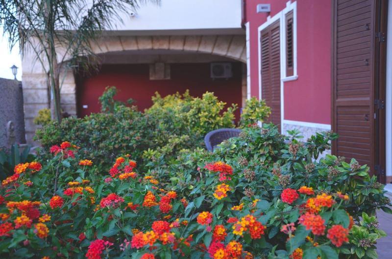 Il Quadrifoglio Bed & Breakfast ตราปานี ภายนอก รูปภาพ
